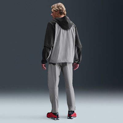 Paris Saint-Germain Tech Windrunner Men's Nike Football Full-Zip Woven Jacket Anthracite/Particle Grey/Particle Grey - Sneak