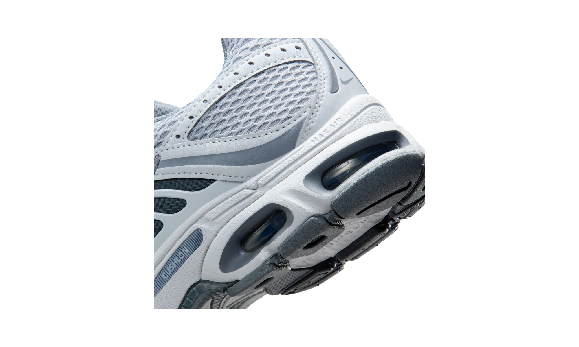 Nike Air Max Moto 2K shoes with reflective accents Wolf Grey/Cool Grey/Pure Platinum