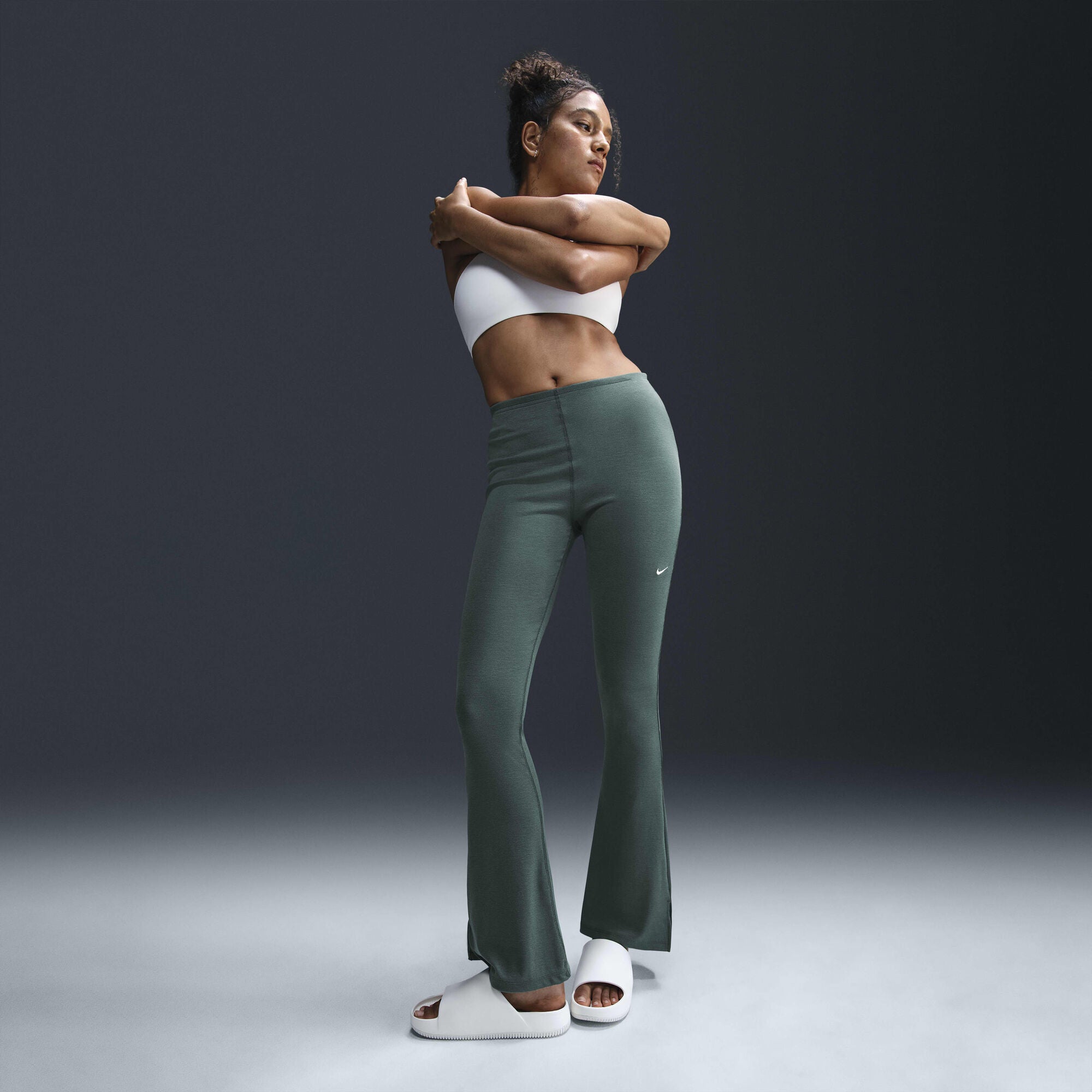 Nike Sportswear Chill Knit Tight Mini-Rib Flared Leggings Vintage Green/Sail