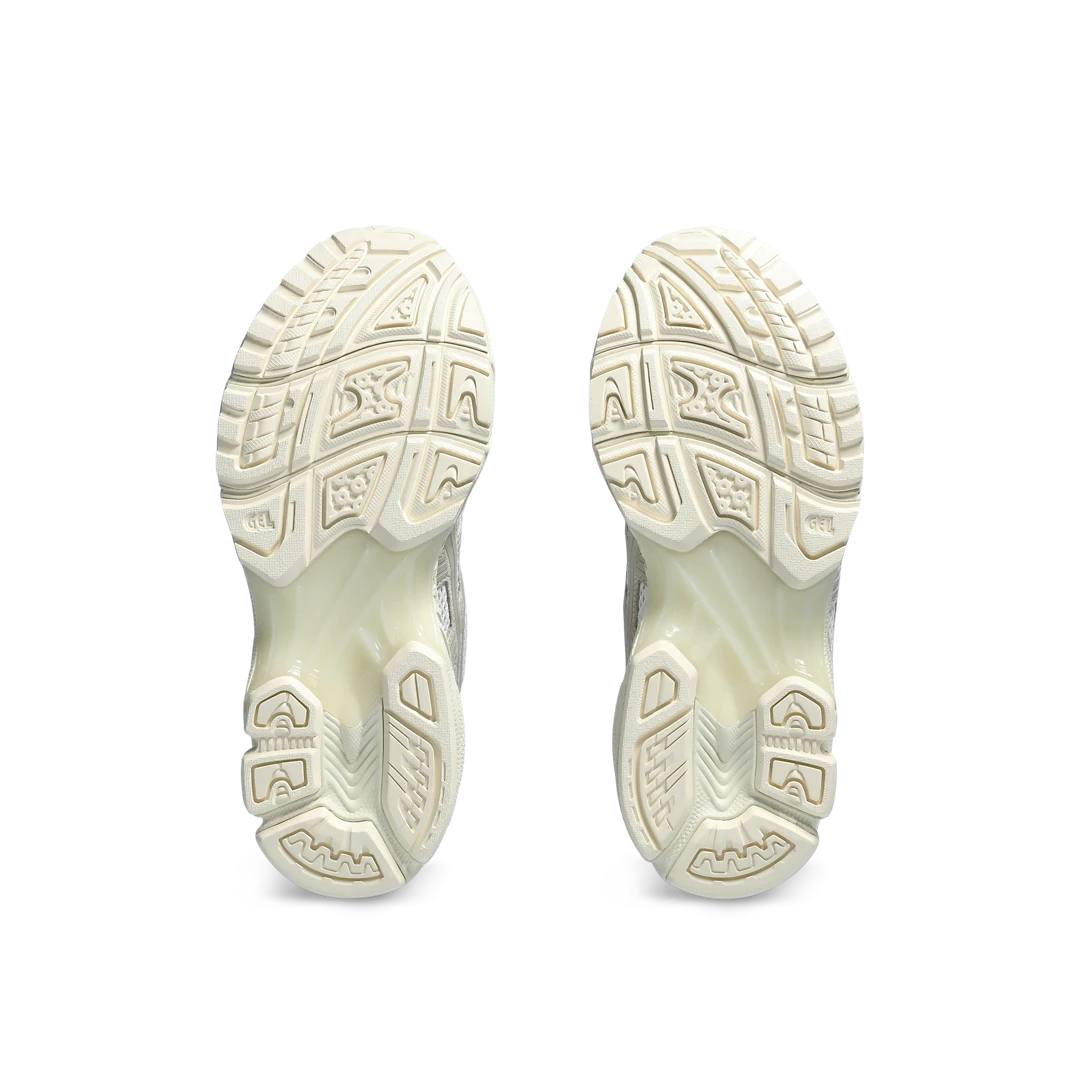 ASICS Gel-Kayano 14 White Smoke Grey, White/Smoke Grey (1202A105-103)