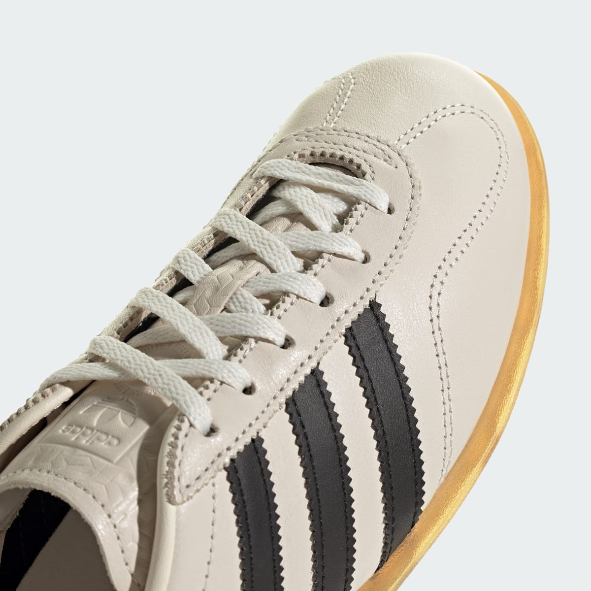 Adidas Gazelle Lo Pro Chalk White Black