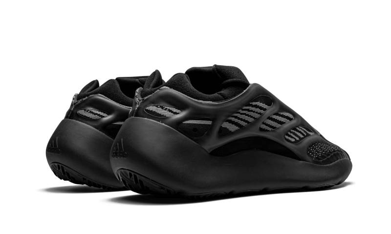 Adidas Yeezy 700 V3 Alvah, Alvah/Alvah/Alvah (H67799)