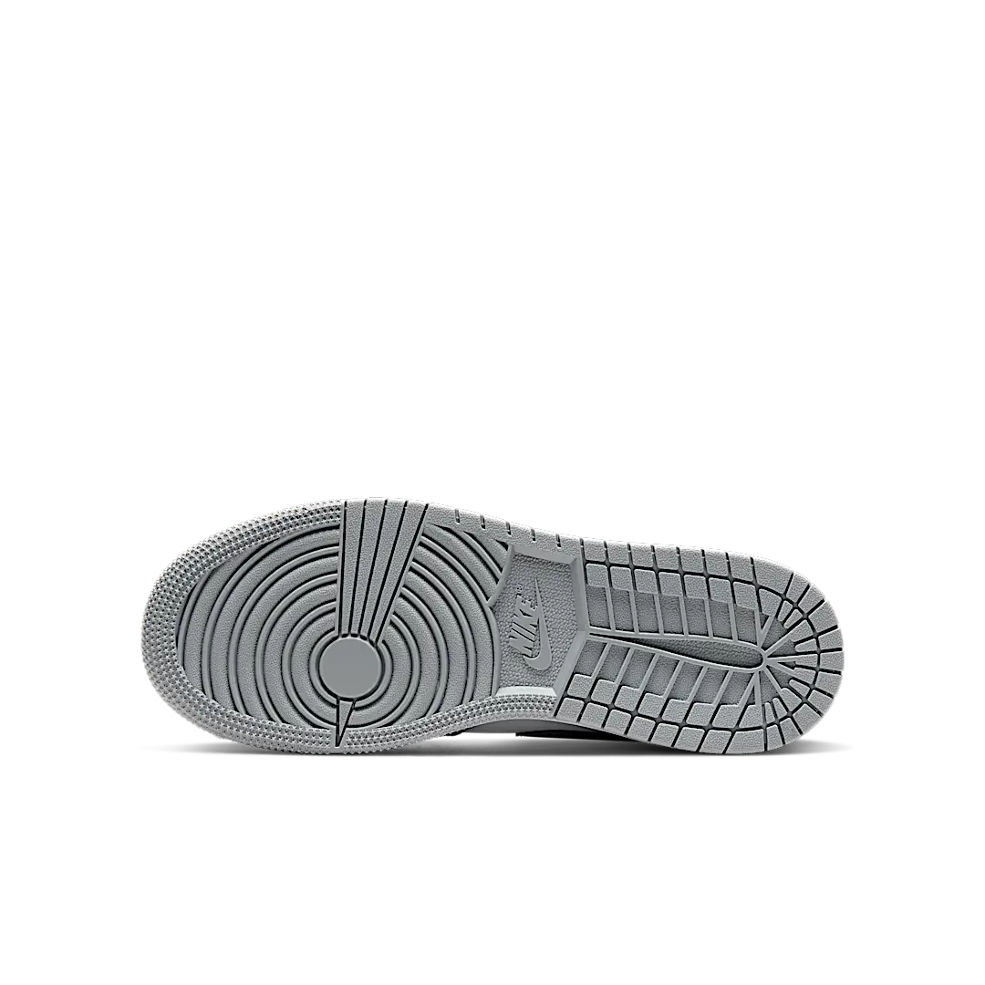 Air Jordan 1 Low Grey Toe, Black/Black-Light Smoke Grey-White (553560-039)