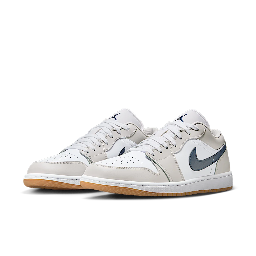Air Jordan 1 Low Midnight Navy Neutral Grey, White/Neutral Grey/Gum Medium Brown/Midnight Navy (553558-146)