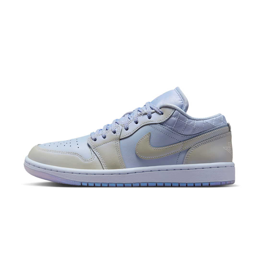 Air Jordan 1 Low SE Ghost Pearlized Quilt, Ghost/Sail/Pure Platinum (IM5129-010)