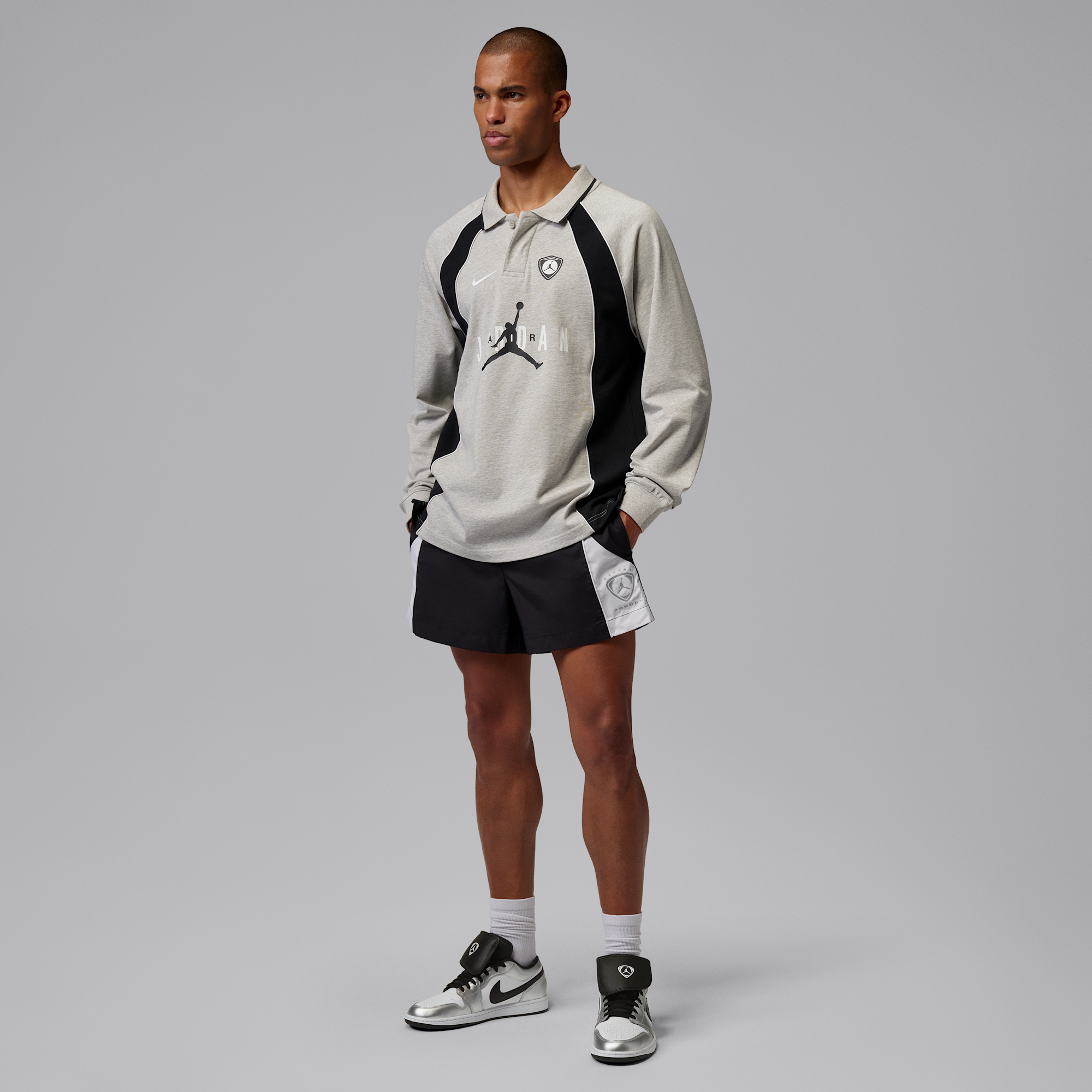 Air Jordan 1 Low SE Metallic Silver Tiempo