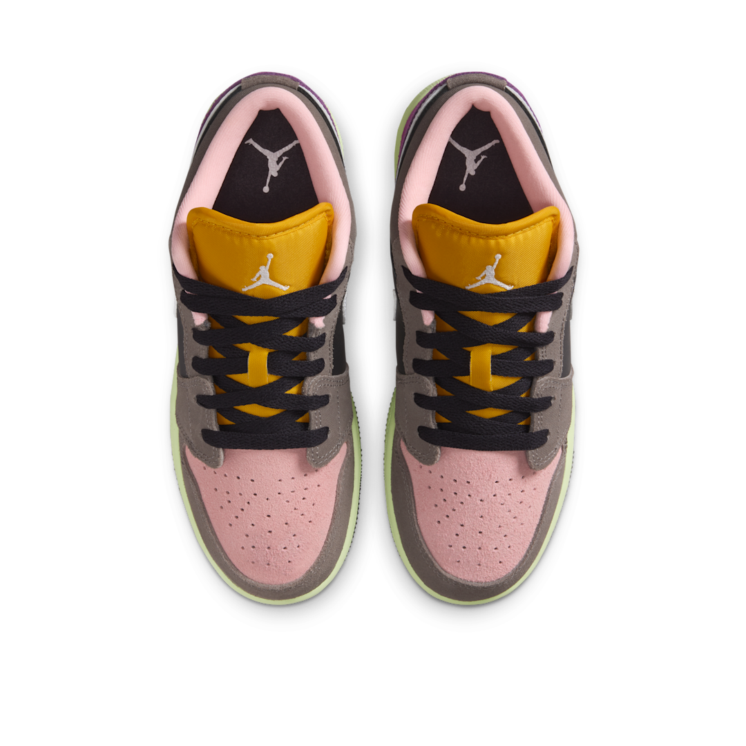 Air Jordan 1 Low SE Tokyo Bio Hack, Oil Grey/Cave Stone/Arctic Punch/White (HQ2021-005)