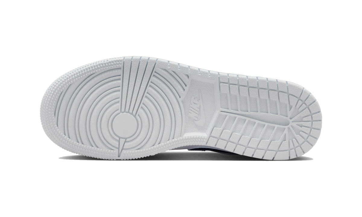 Air Jordan 1 Low White Aura Squadron Blue