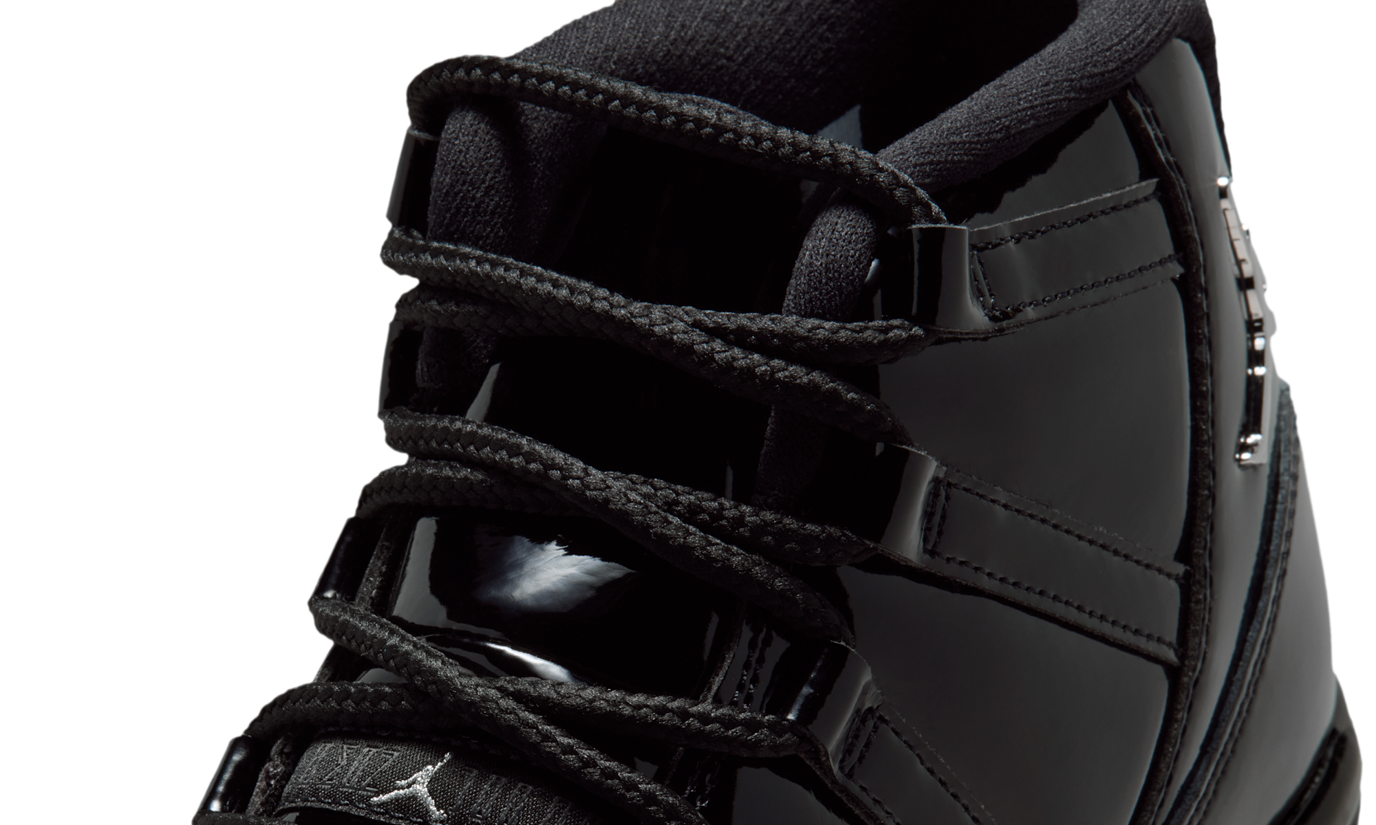 Air Jordan 11 Mid TD Cleat Patent Black