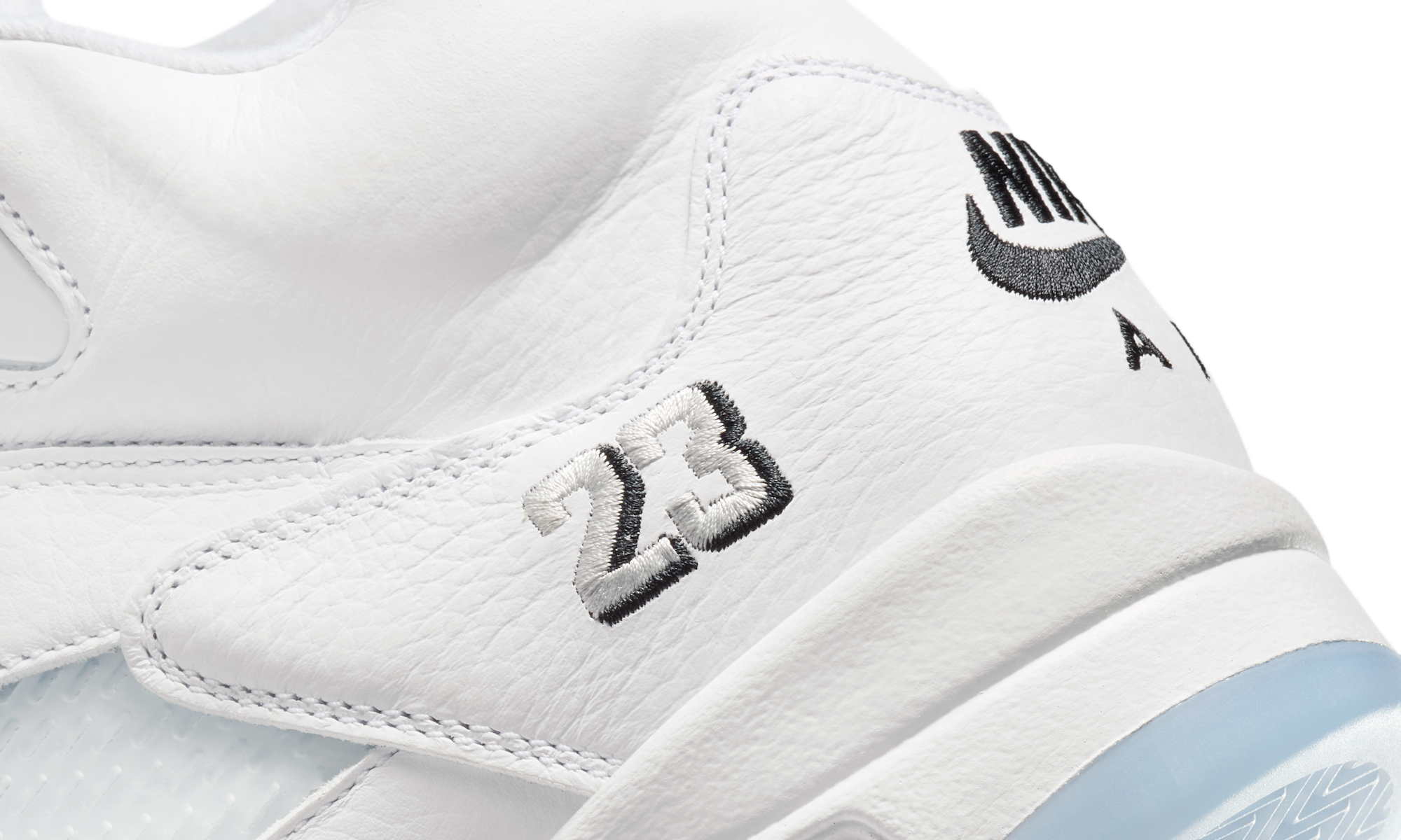Air Jordan 5 Retro White Metallic (2026)