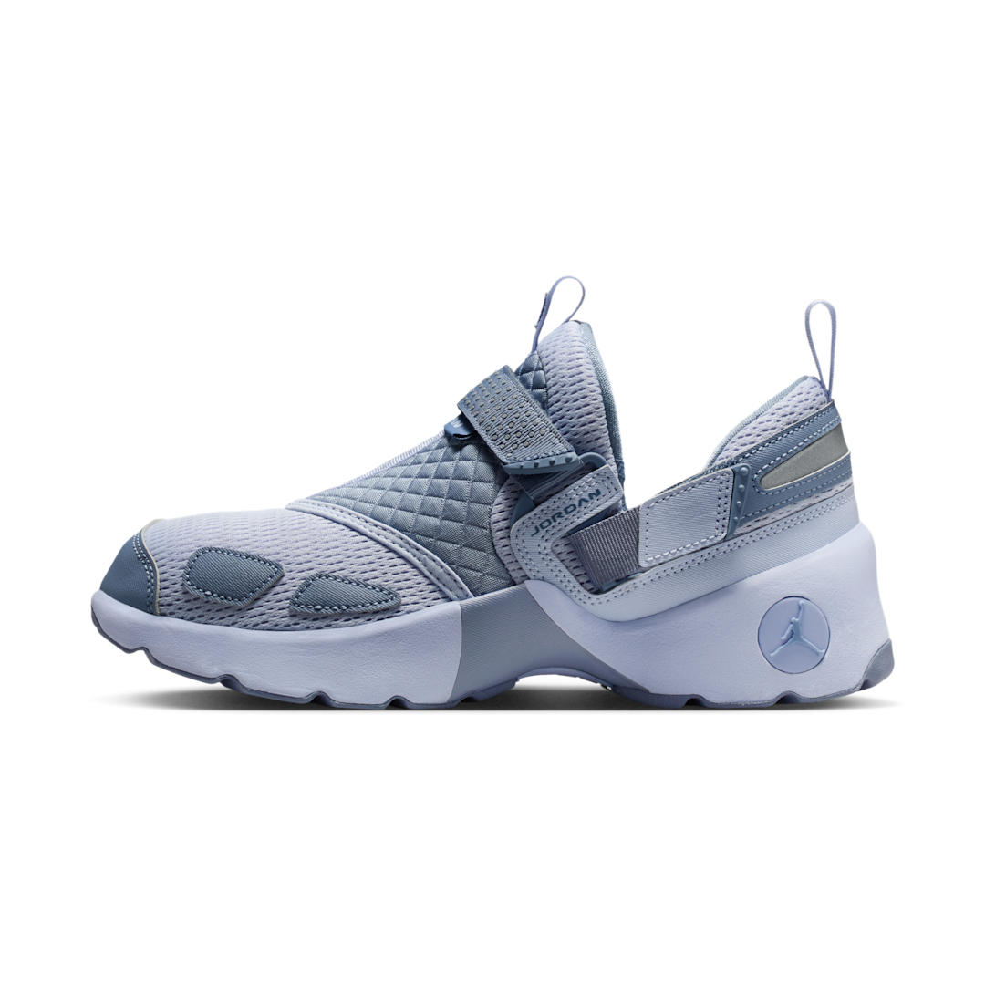 Air Jordan Trunner LX Ghost Ashen Slate, Ghost/Reflective Silver/Ashen Slate/Ashen Slate (HQ2164-010)