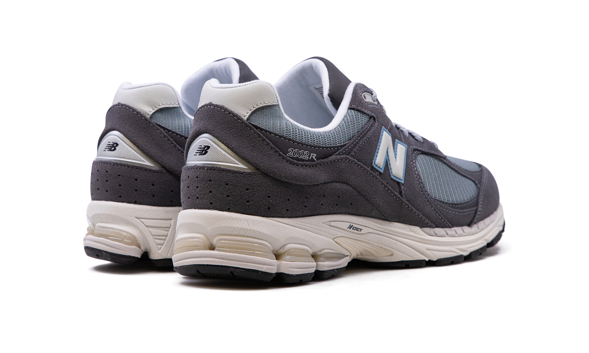 New Balance 2002R Magnent Lead