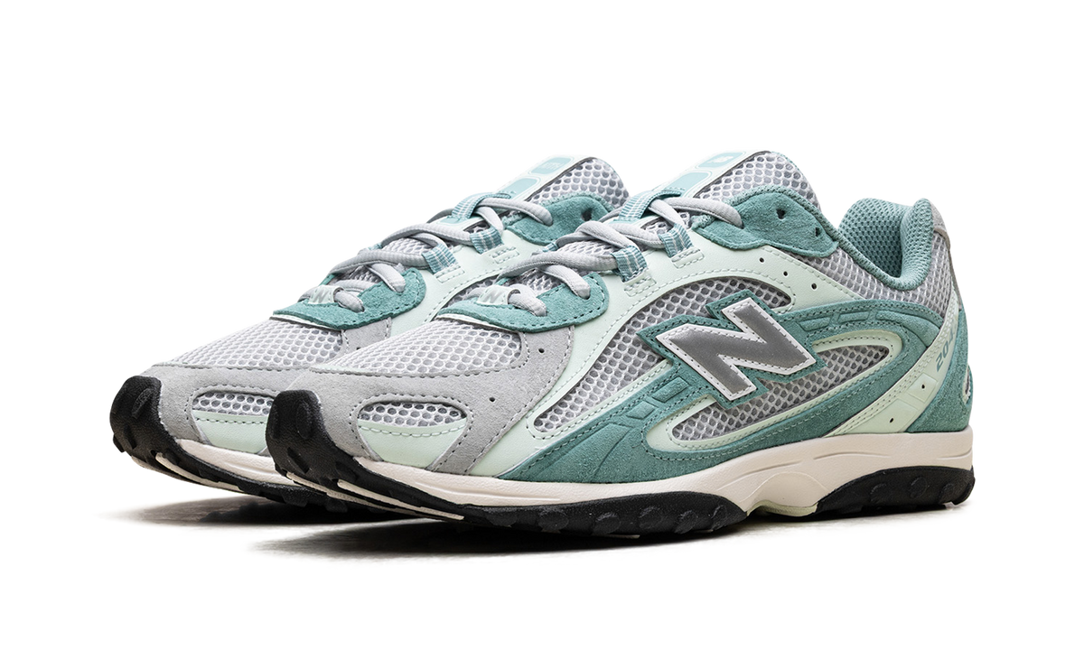 New Balance 204L Kith Green Silver