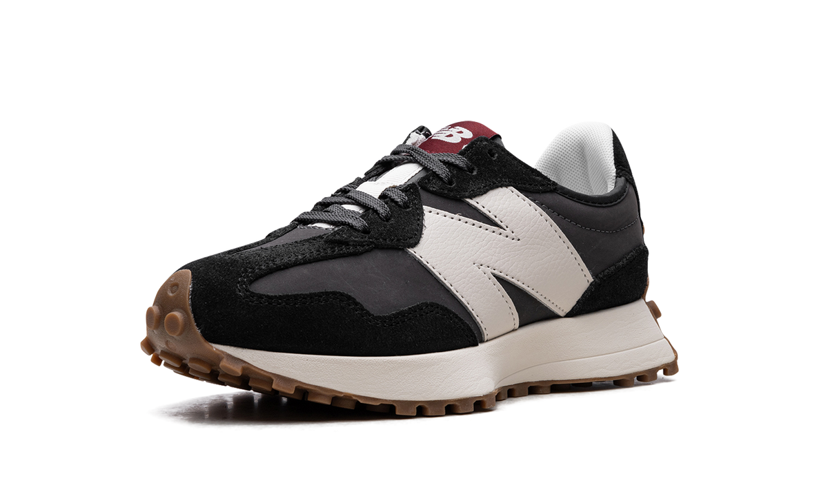 New Balance 327 Black Moonbeam