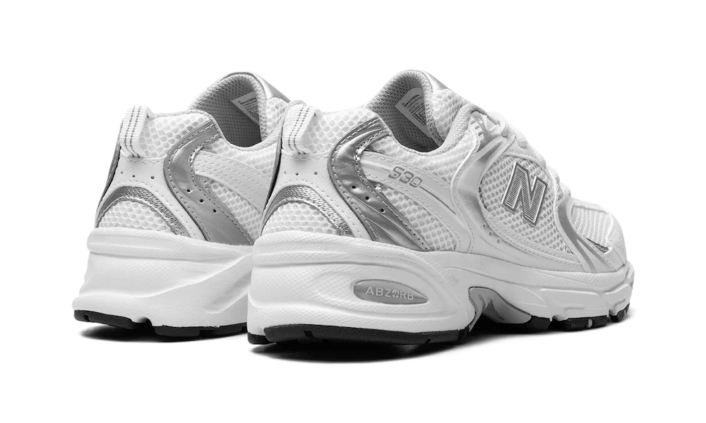 New Balance 530 Munsell White, Munsell White/Silver Metallic (MR530EMA)