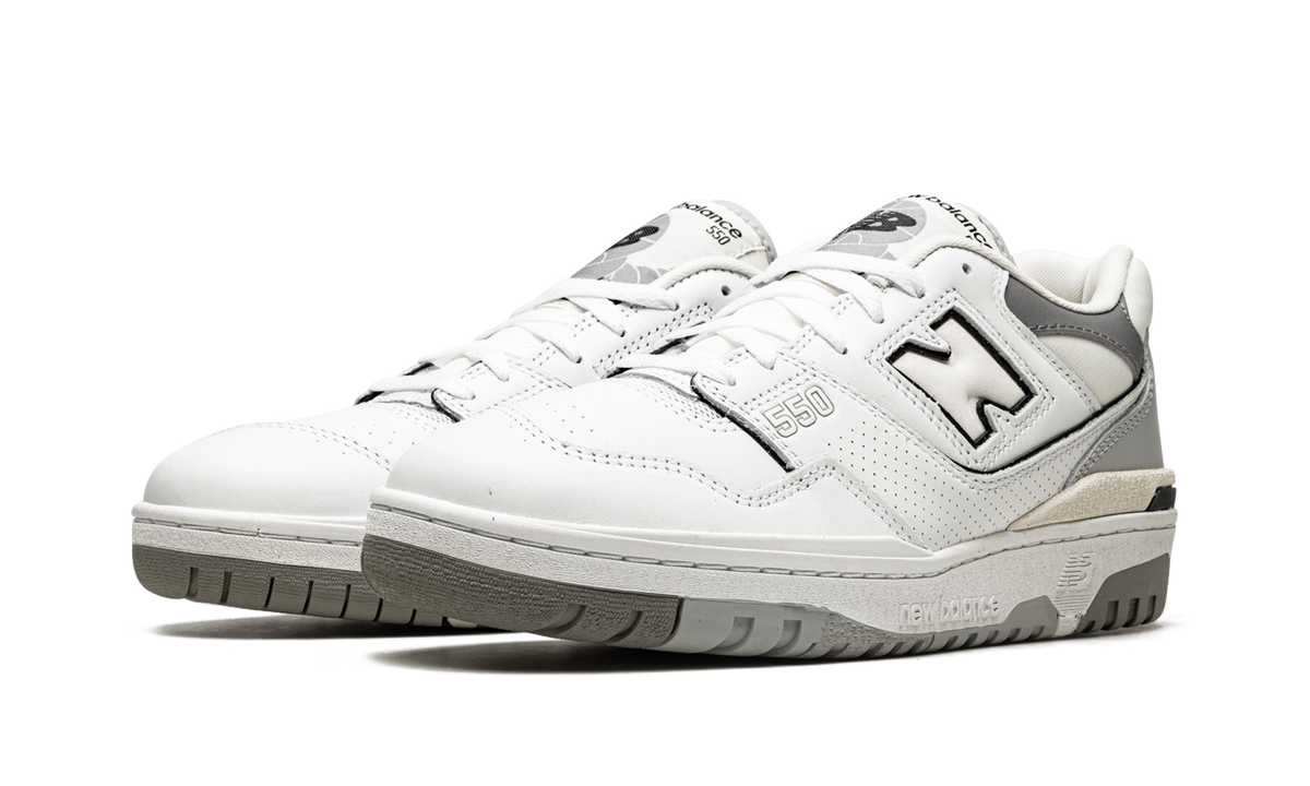 New Balance 550 Salt and Pepper