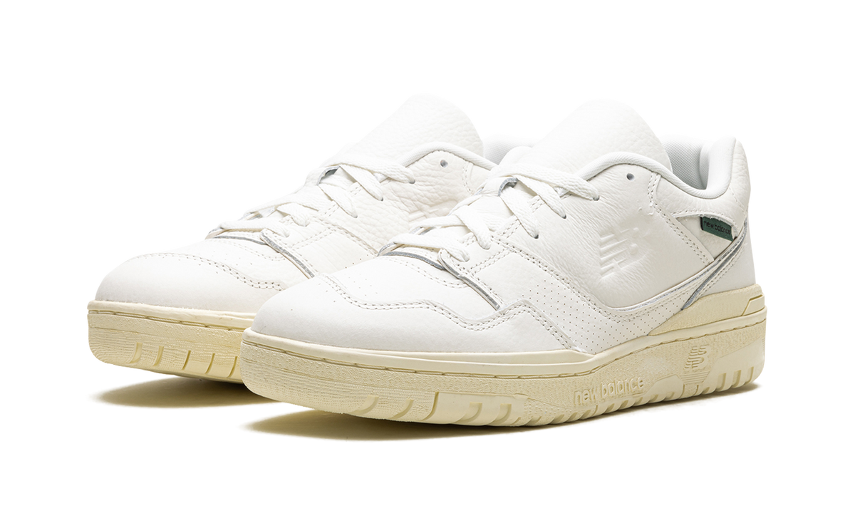 New Balance 550 Sea Salt Nightwatch Green
