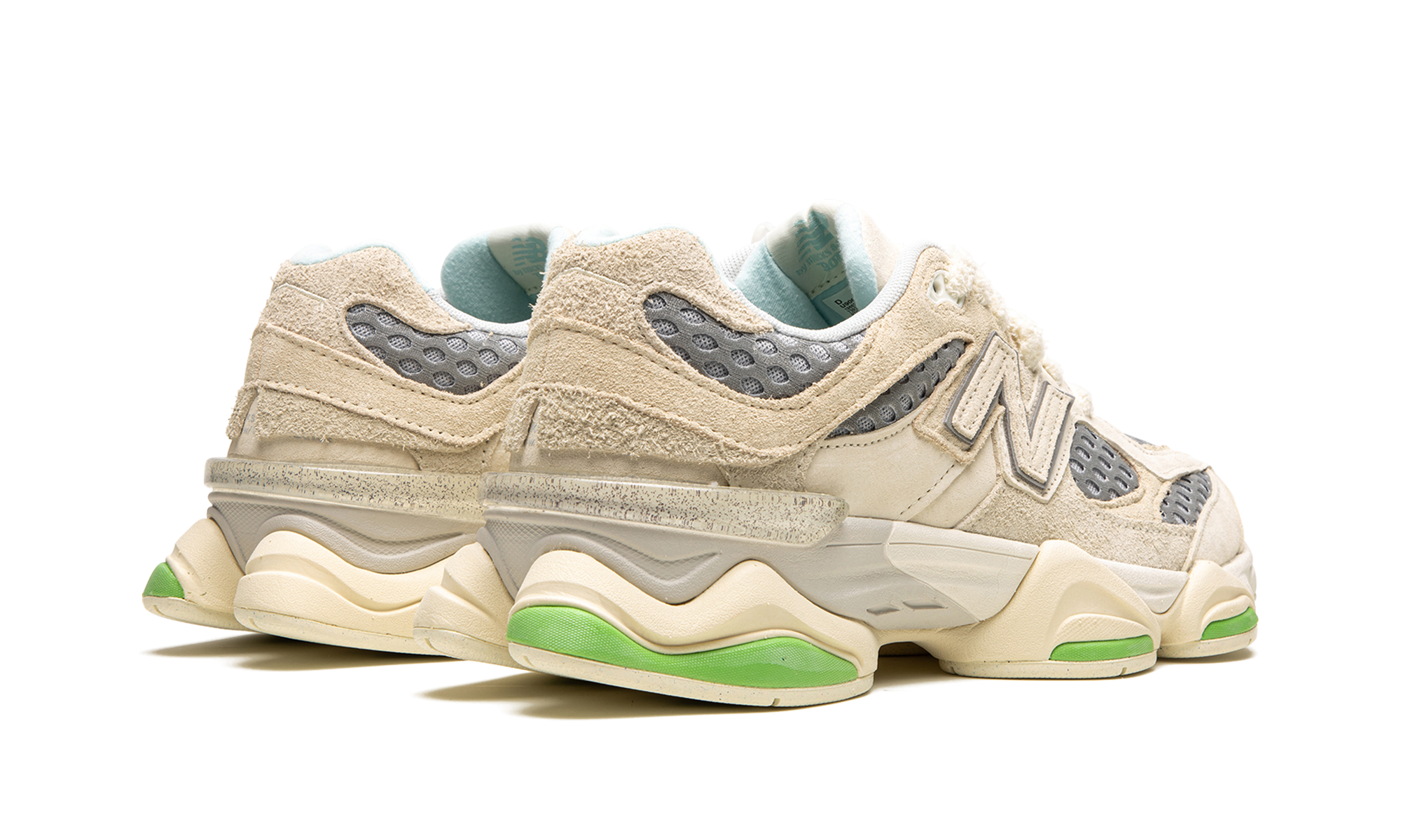 New Balance 9060 Bricks & Wood