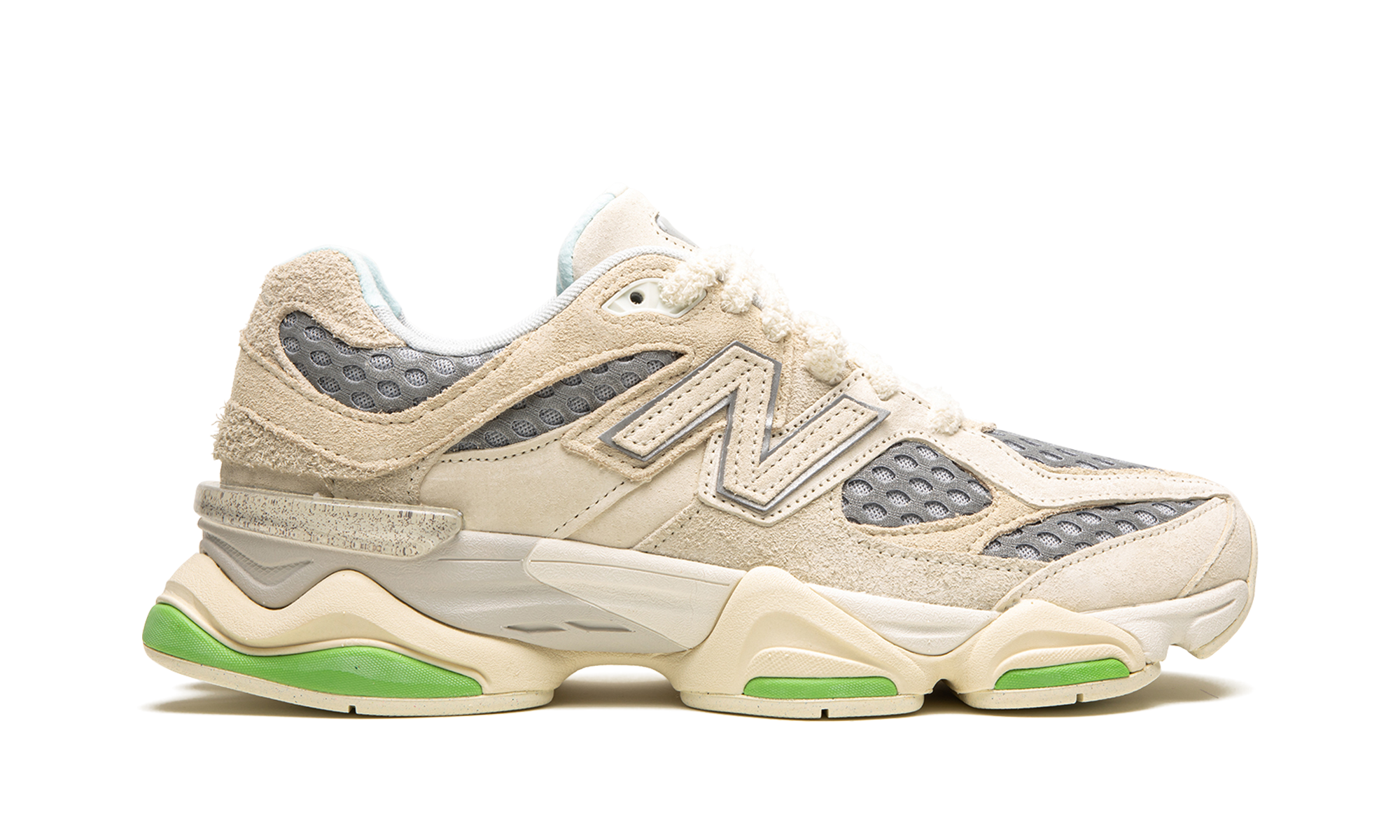 New Balance 9060 Bricks & Wood