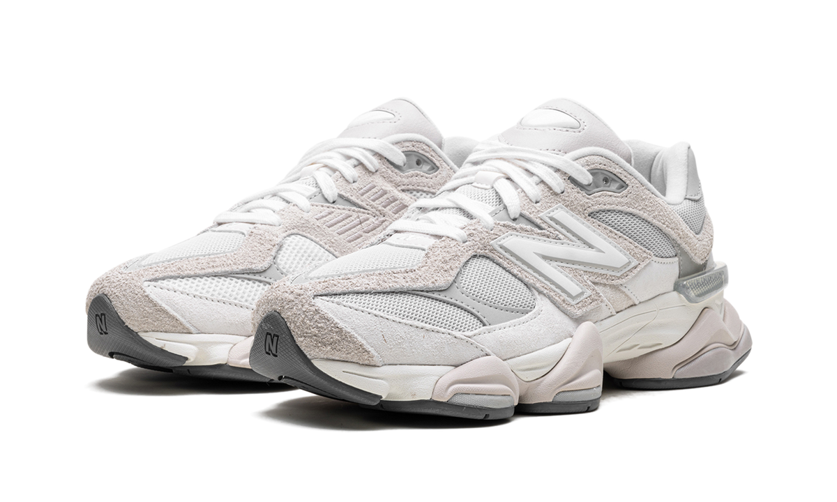 New Balance 9060 Grey