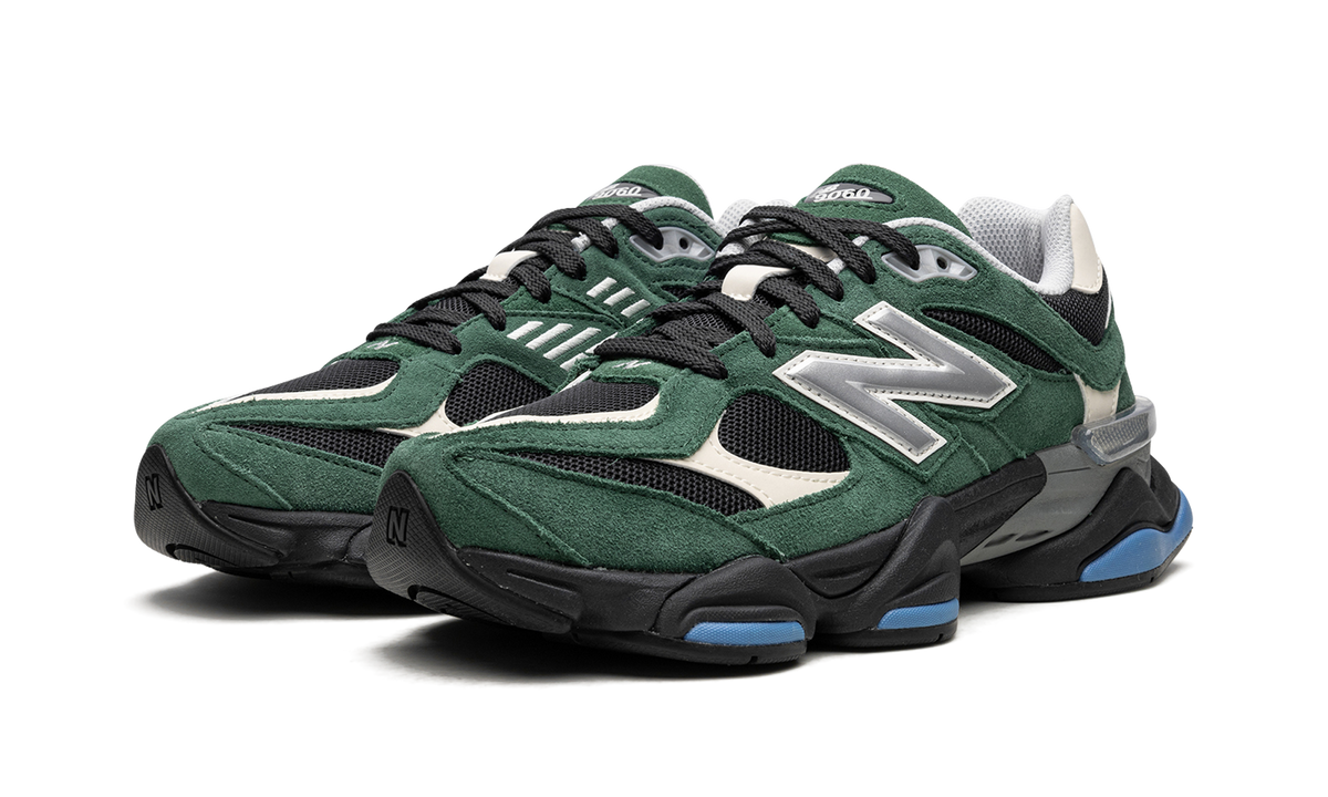 New Balance 9060 Team Forest Green