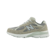 New Balance 990v3 MiUSA Levi's Elephant Skin
