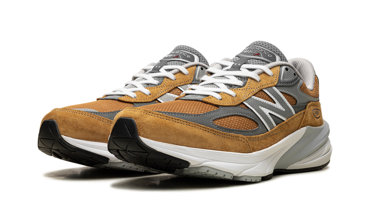 New Balance 990v6 MiUSA Workwear Grey
