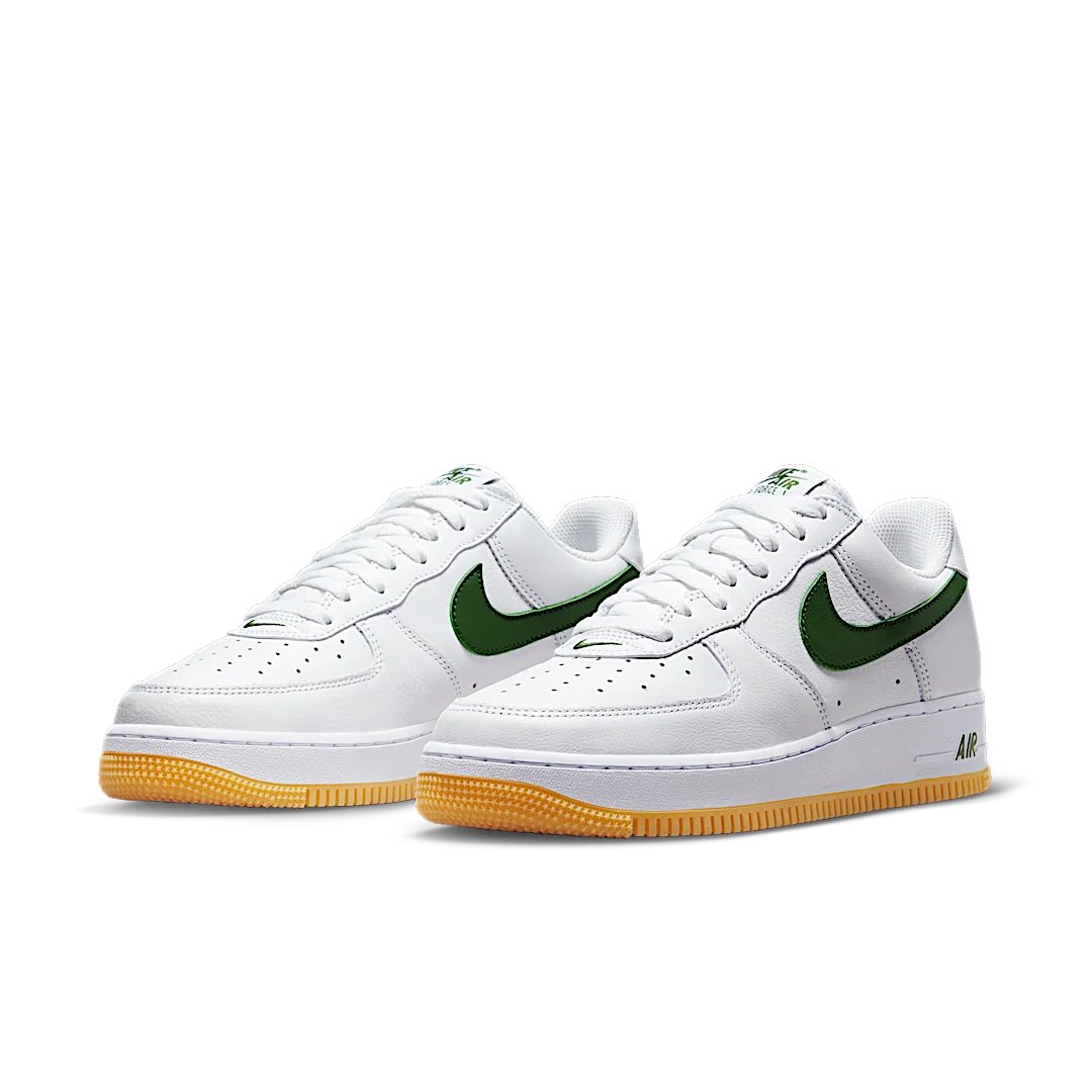 Nike Air Force 1 Low Retro QS Color of the Month White Forest Green, White/Forest Green/Gum Yellow (FD7039-101)