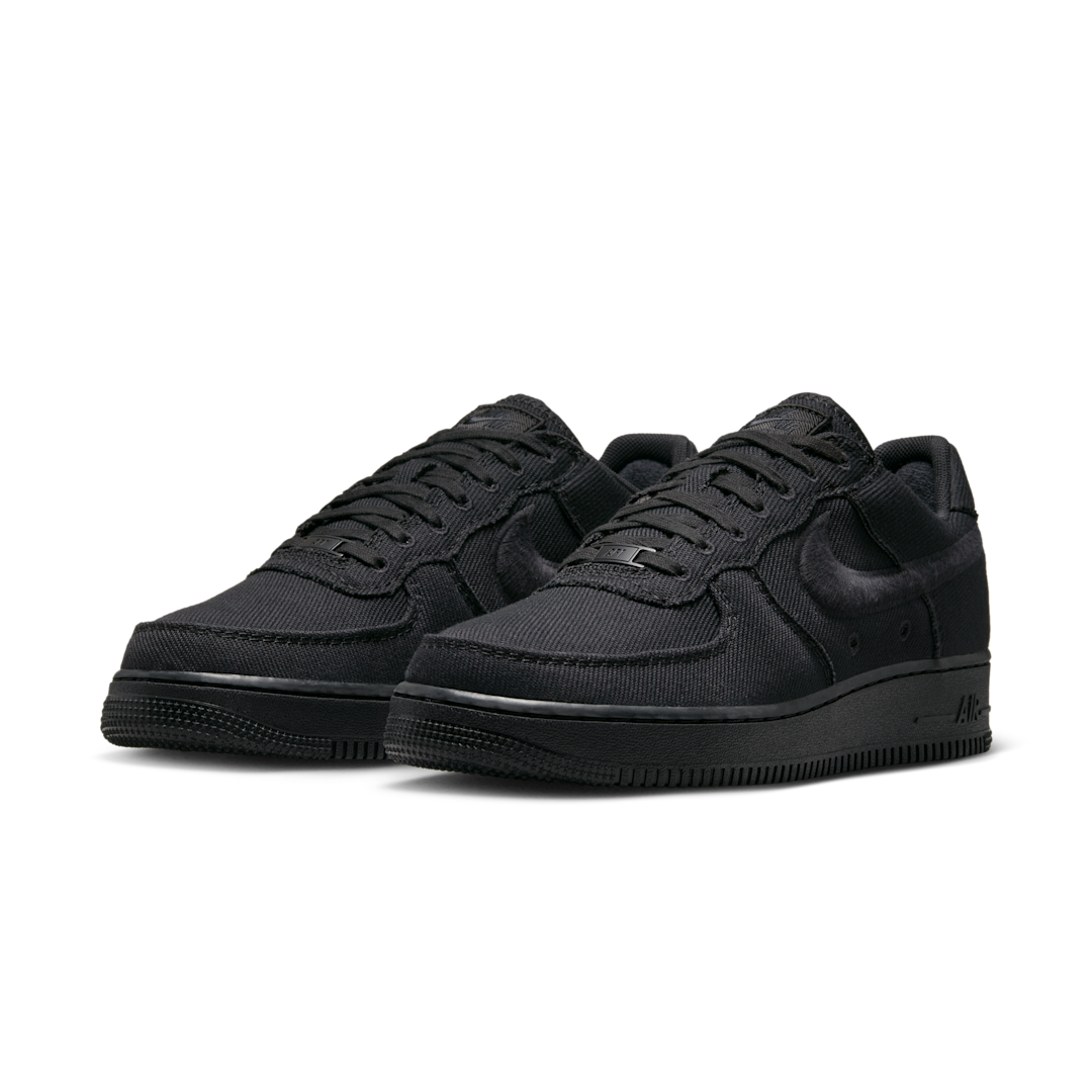 Nike Air Force 1 Low Triple Black Canvas