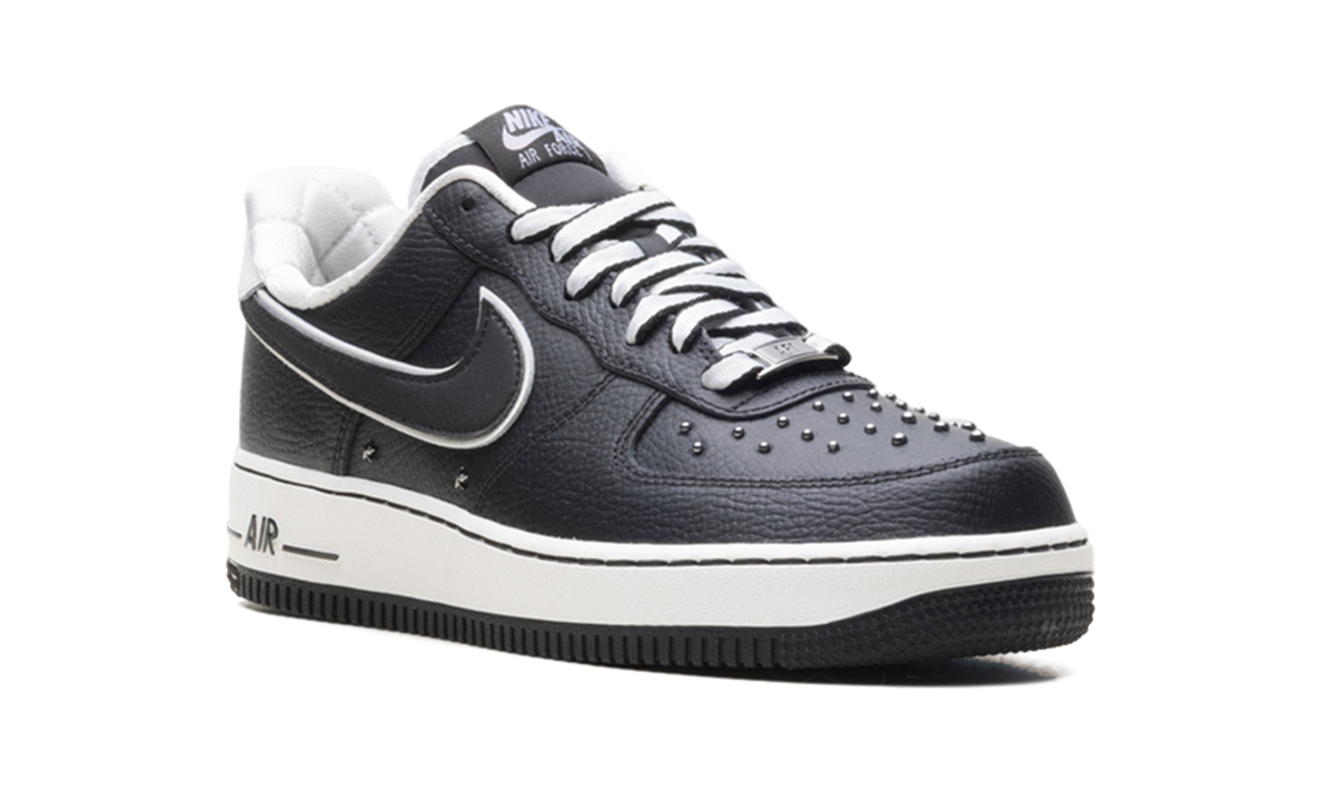 Nike Air Force 1 Low '07 Premium Black White Metallic Dark Grey