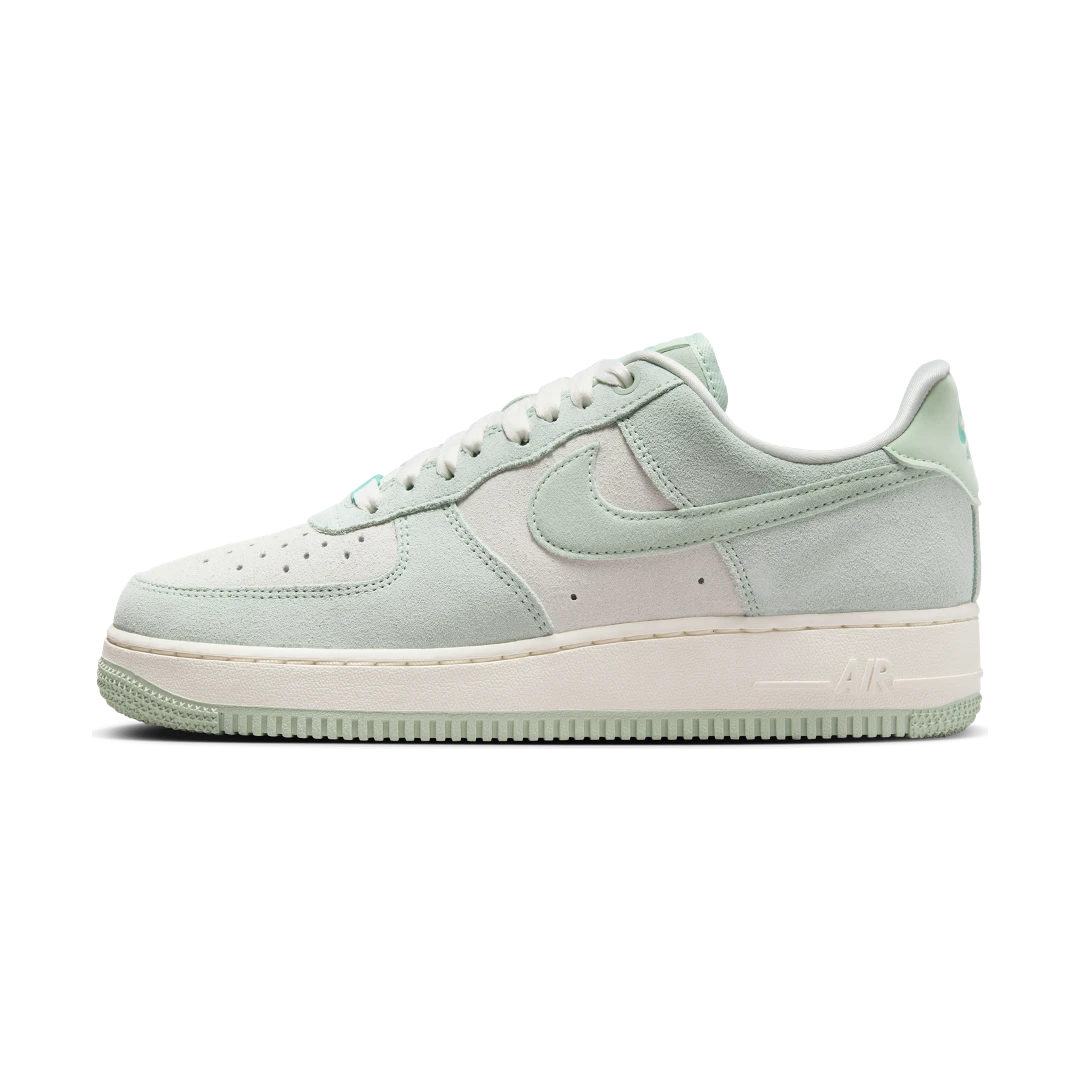 Nike Air Force 1 Low '07 SE Spruce Aura Pistachio Frost, Spruce Aura/Pistachio Frost-Green Frost (HQ1497-099)