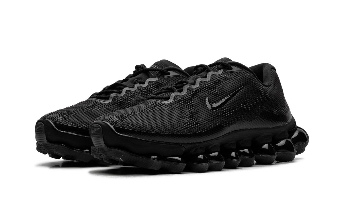 Nike Air Liquid Max Triple Black
