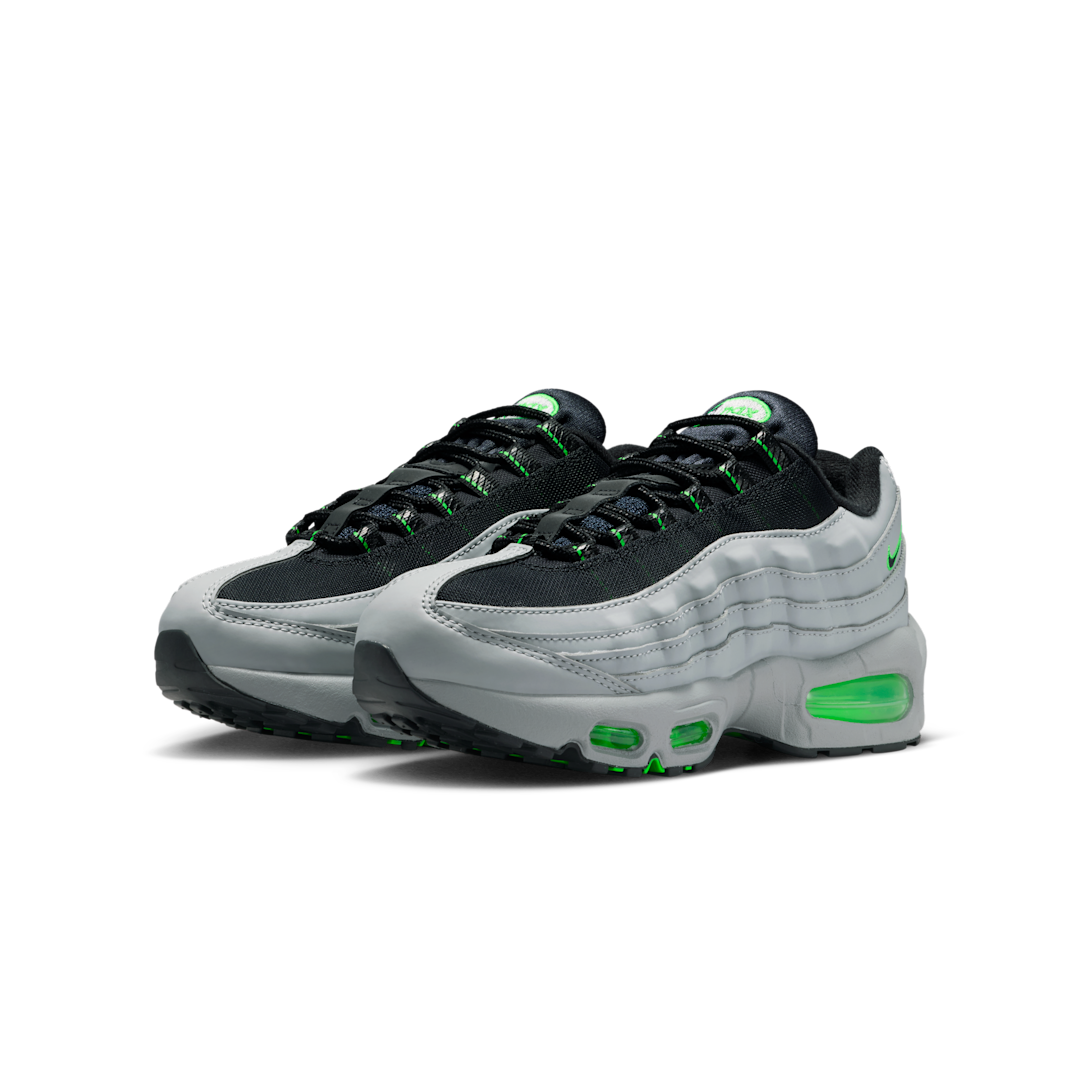 Nike Air Max 95 Racing Pack Light Smoke Green Strike