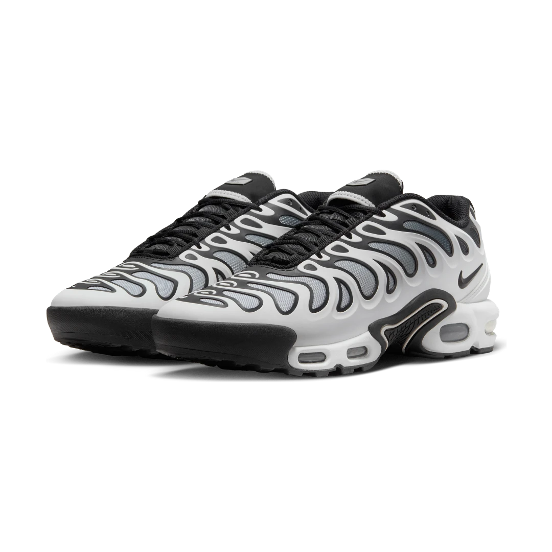 Nike Air Max Plus Drift White Black Metallic Silver, White/Metallic Silver/Black (FD4290-101)