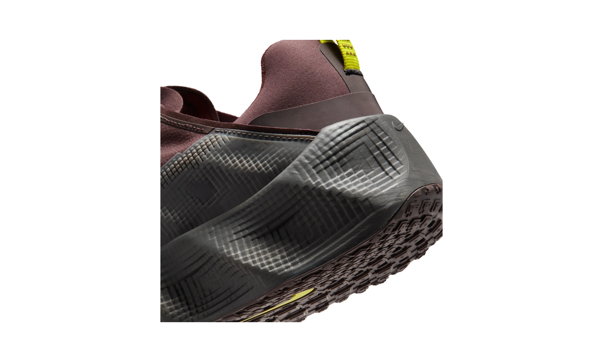 Nike Ava Rover Earth Black Bright Cactus