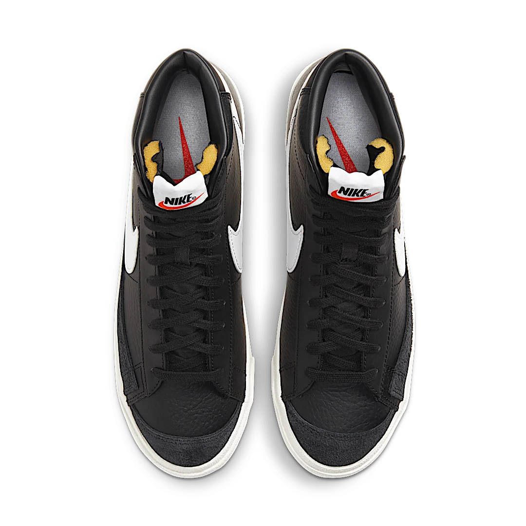 Nike Blazer Mid 77 Vintage Black Sail
