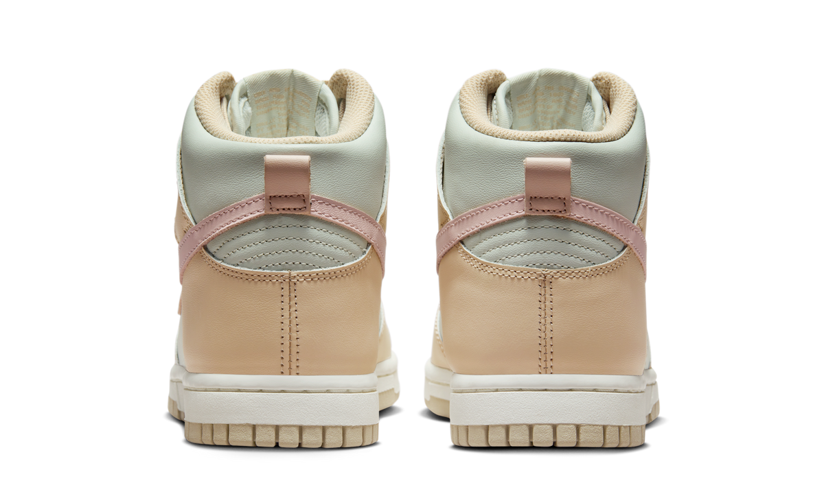 Nike Dunk High Sand Drift Pink Oxford