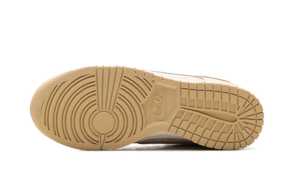 Nike Dunk Low Light Orewood Snakeskin