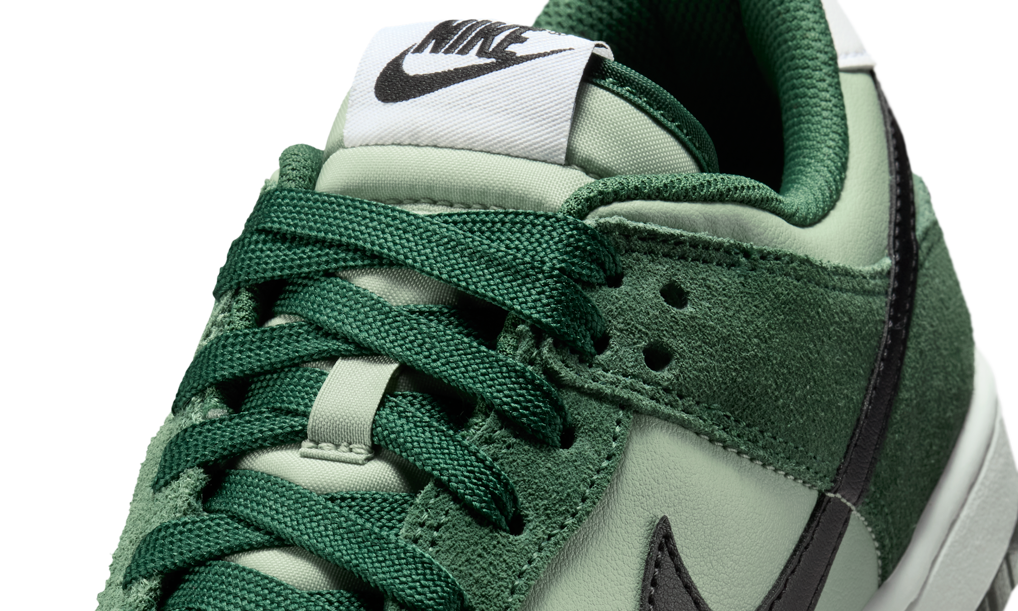 Nike Dunk Low Retro SE Jade Horizon Fir