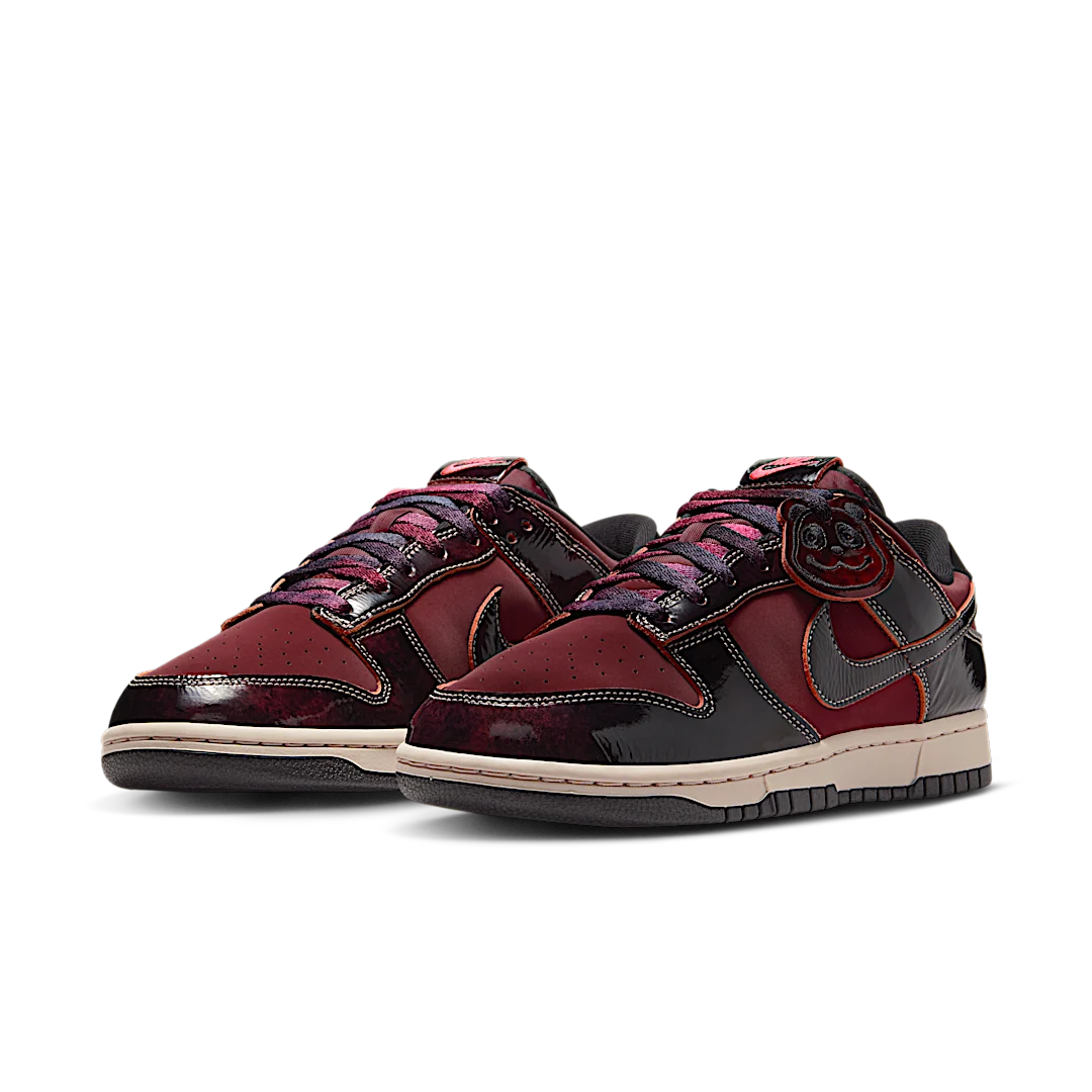 Nike Dunk Low SE Red Panda, Dark Team Red/University Red/Solar Red/Silt Red (HQ1965-600)