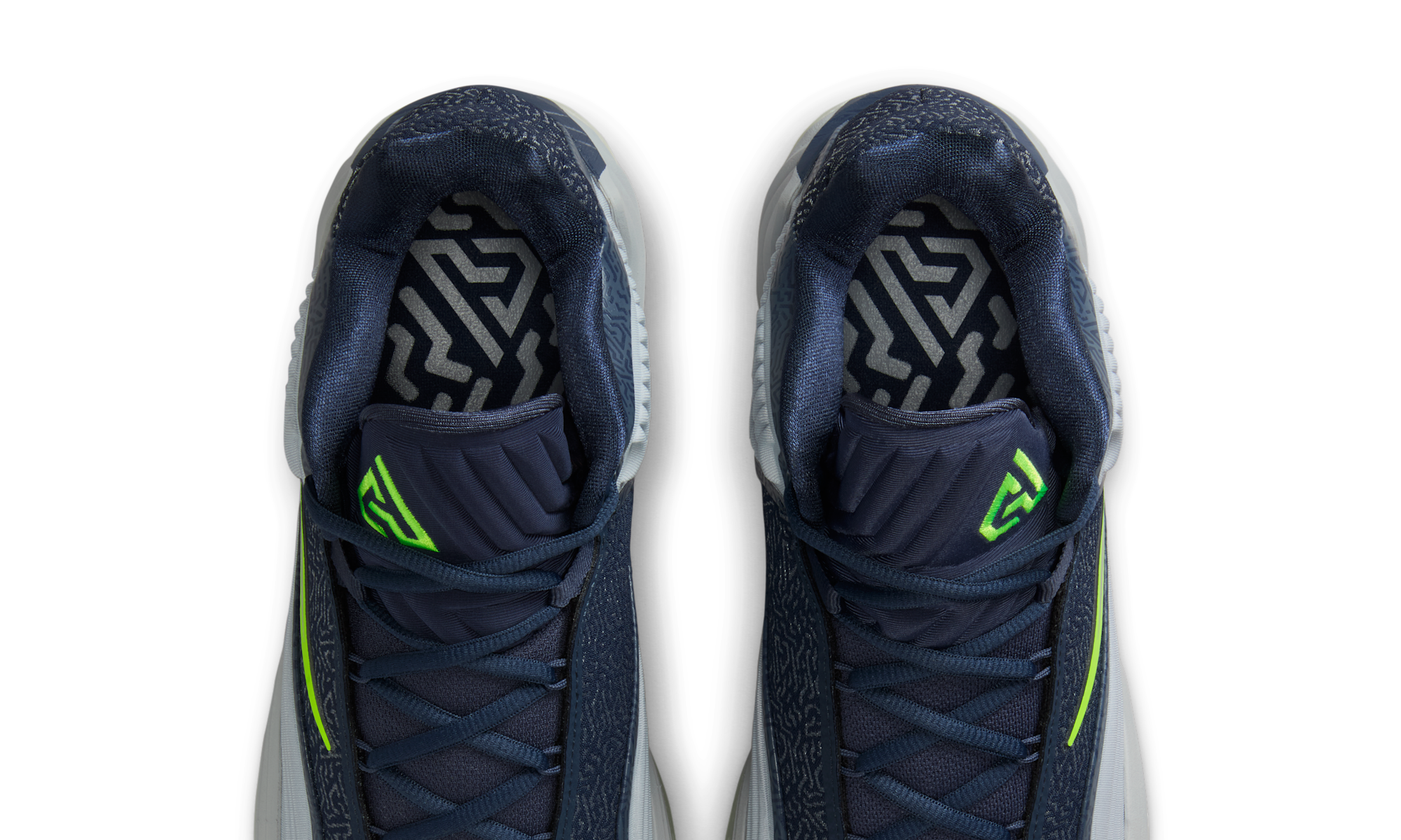 Nike Giannis Freak 7 SE New Moon