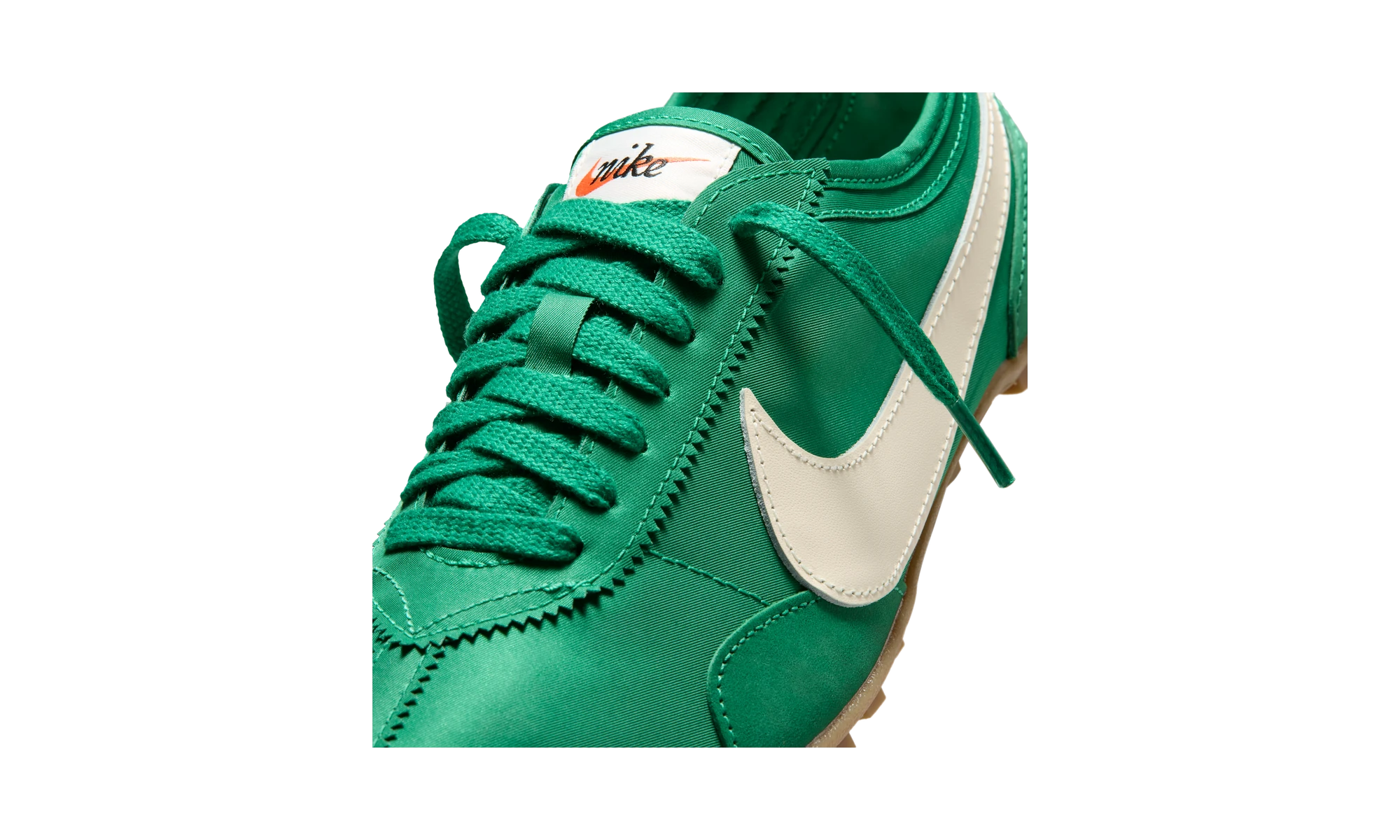 Nike Moon Shoe Malachite Soft Pearl
