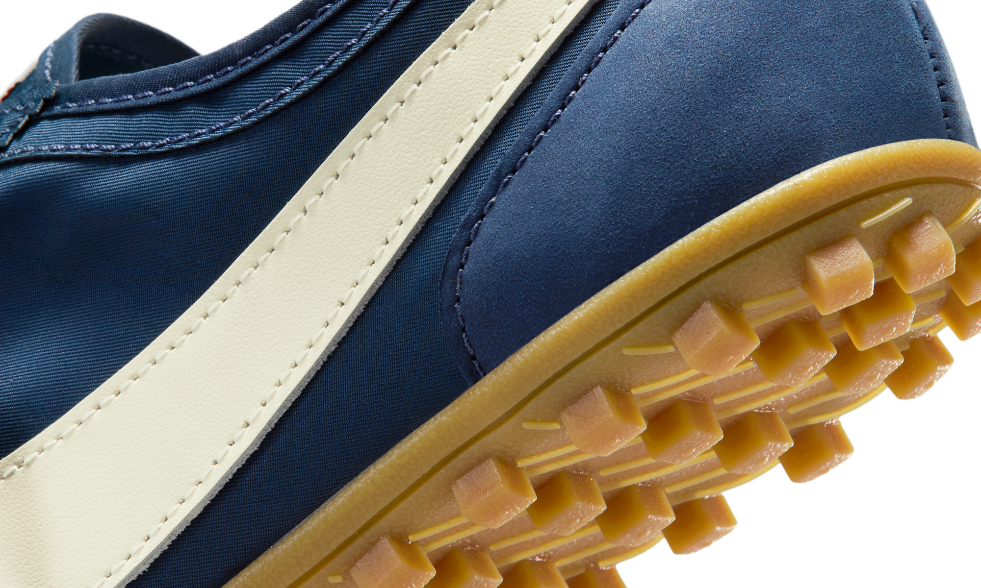 Nike Moon Shoe OG Midnight Navy Gum Light Brown Soft Pearl