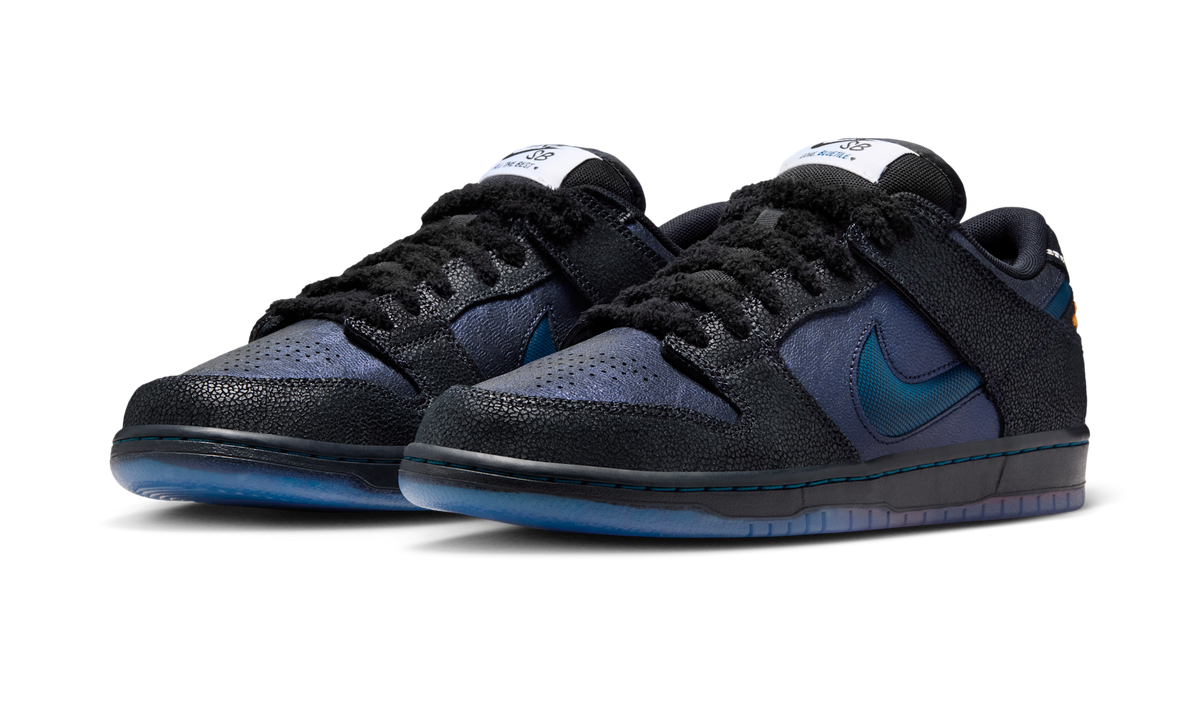 Nike SB Dunk Low Pro Bluetile Skateboards