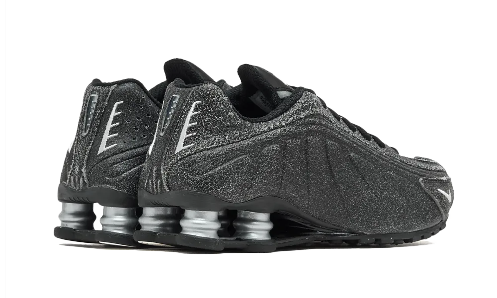 Nike Shox R4 Black Distressed Leather