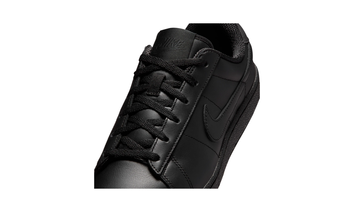 Nike Tennis Classic Triple Black