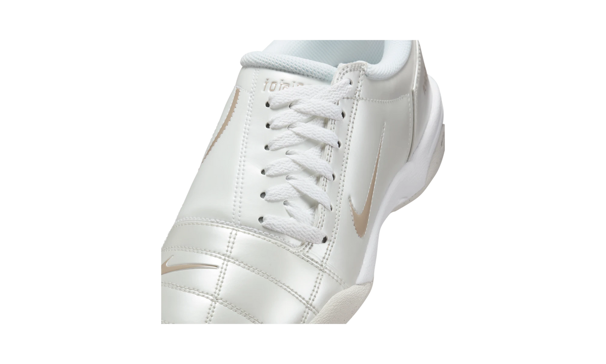 Nike Total 90 3 Photon Dust