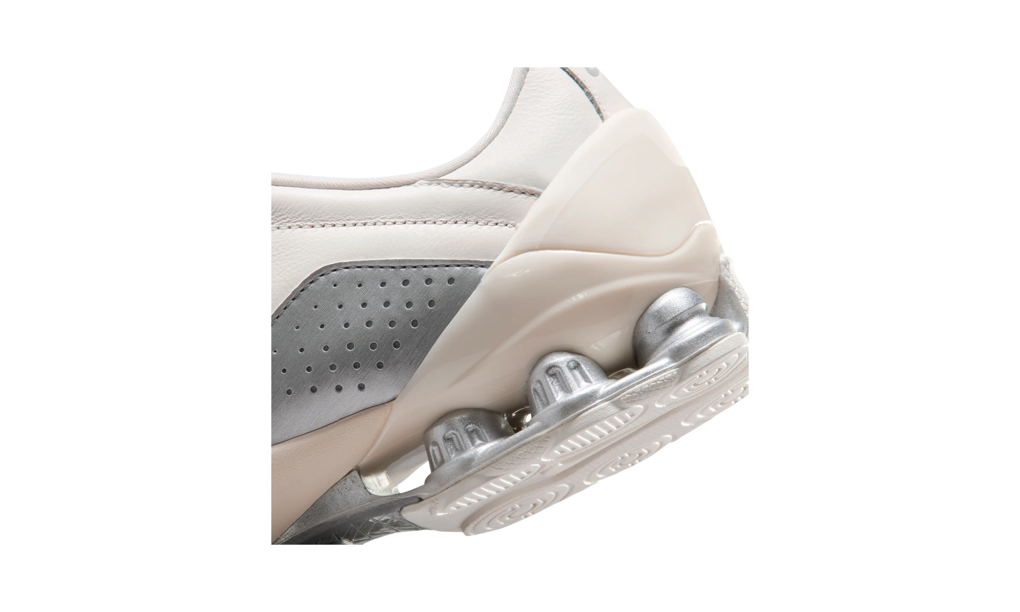 Nike Total 90 Shox Magia Sail Metallic Silver