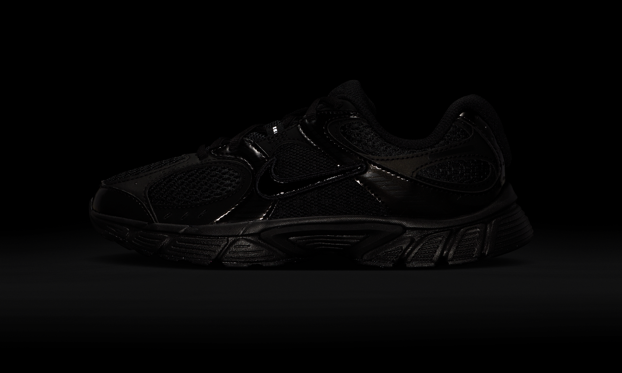 Nike V5 RNR Triple Black