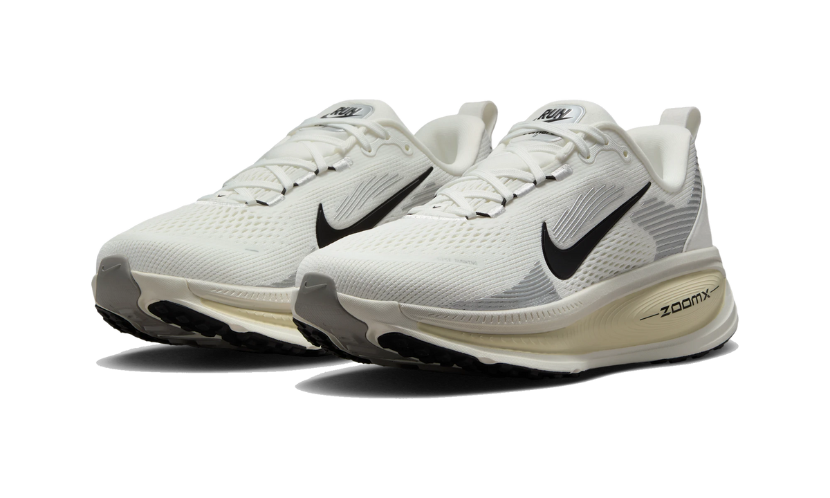 Nike Vomero 18 Summit White Coconut Milk